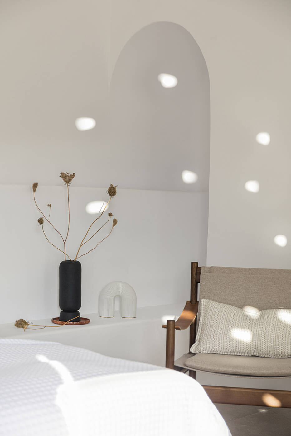 Luxury villa in Mykonos photographed by Yiorgos Kordakis and Mia Dorier
