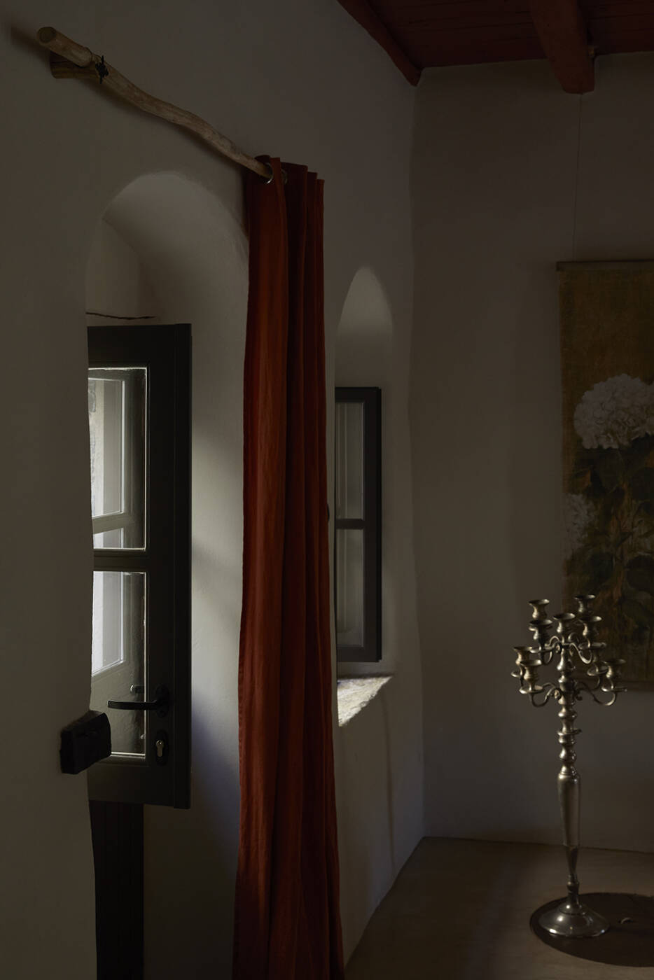 Etsi Architects Project in Mani photographed by Mirto Iatropoulou.
